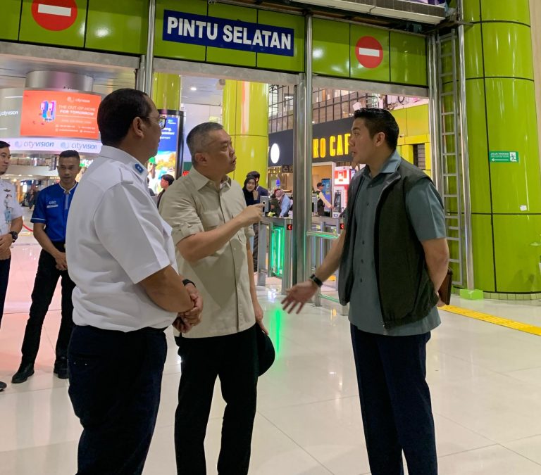 menhud dan tedy