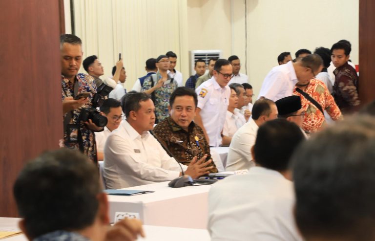 sekda kab. bks dan walikota