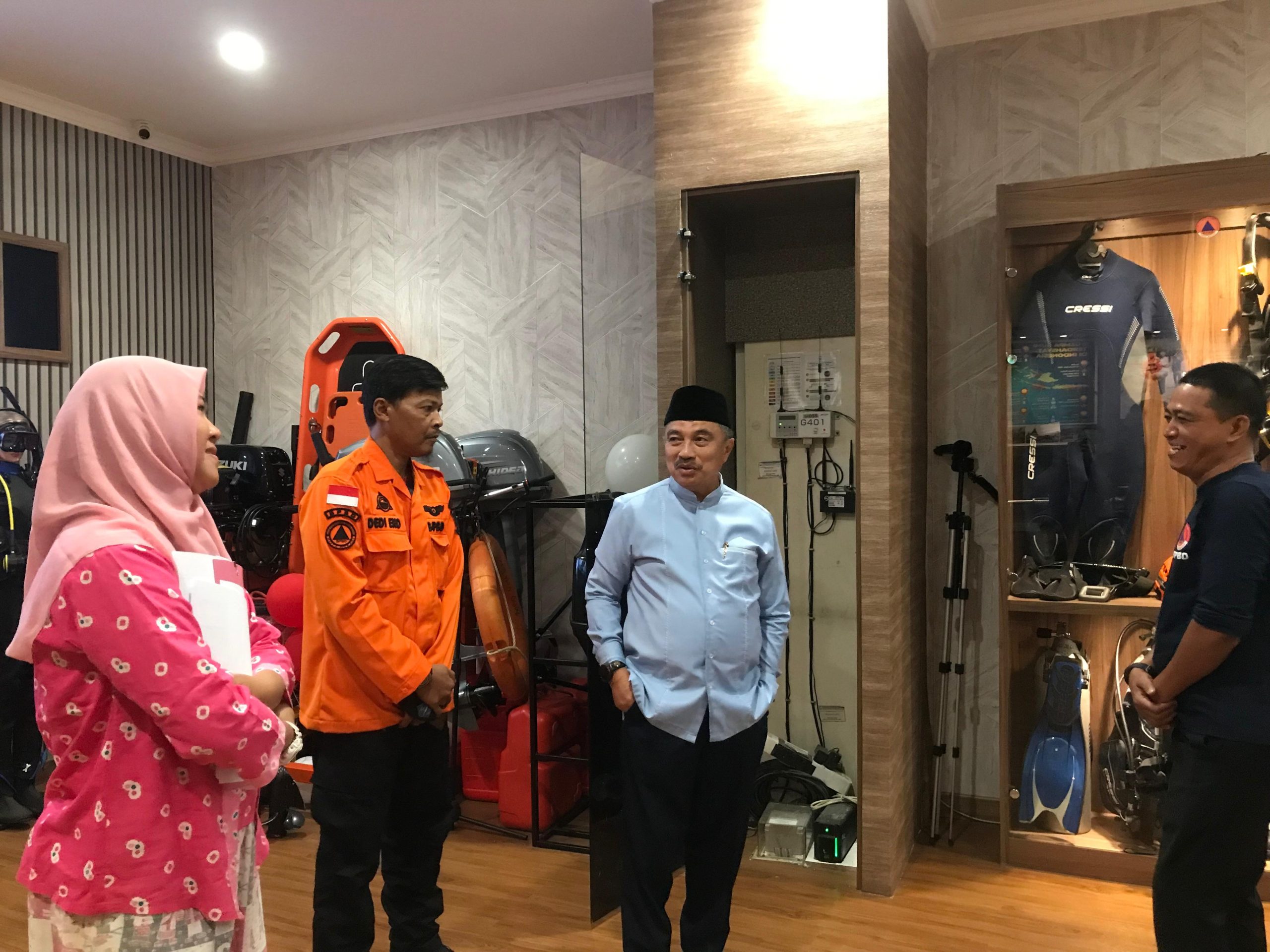 Kunjungi Kantor BPBD, Wawali Harris Bobihoe Sebut Banyak Inovasi Dan Edukatif Kunjungi Kantor BPBD, Wawali Harris Bobihoe Sebut Banyak Inovasi Dan Edukatif