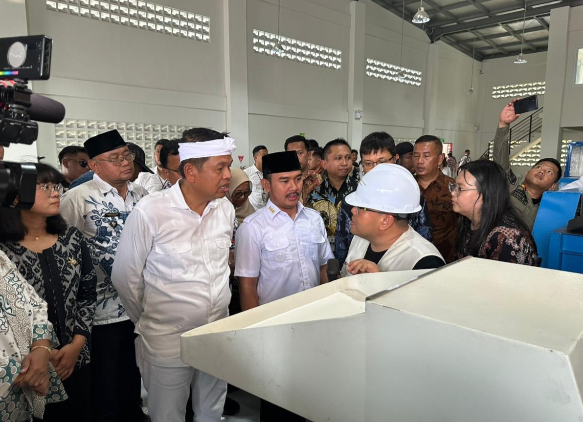 Pabrik Daur Ulang PT Hyundai Kelola Sampah Lebih Baik dan Buka Peluang Kerja untuk Warga