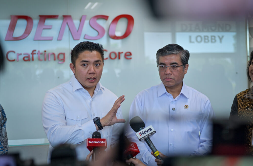 Seskab Teddy Tegaskan Program Magang Nasional Bukti Pemerintah Serius Perluas Kesempatan Kerja Anak Muda