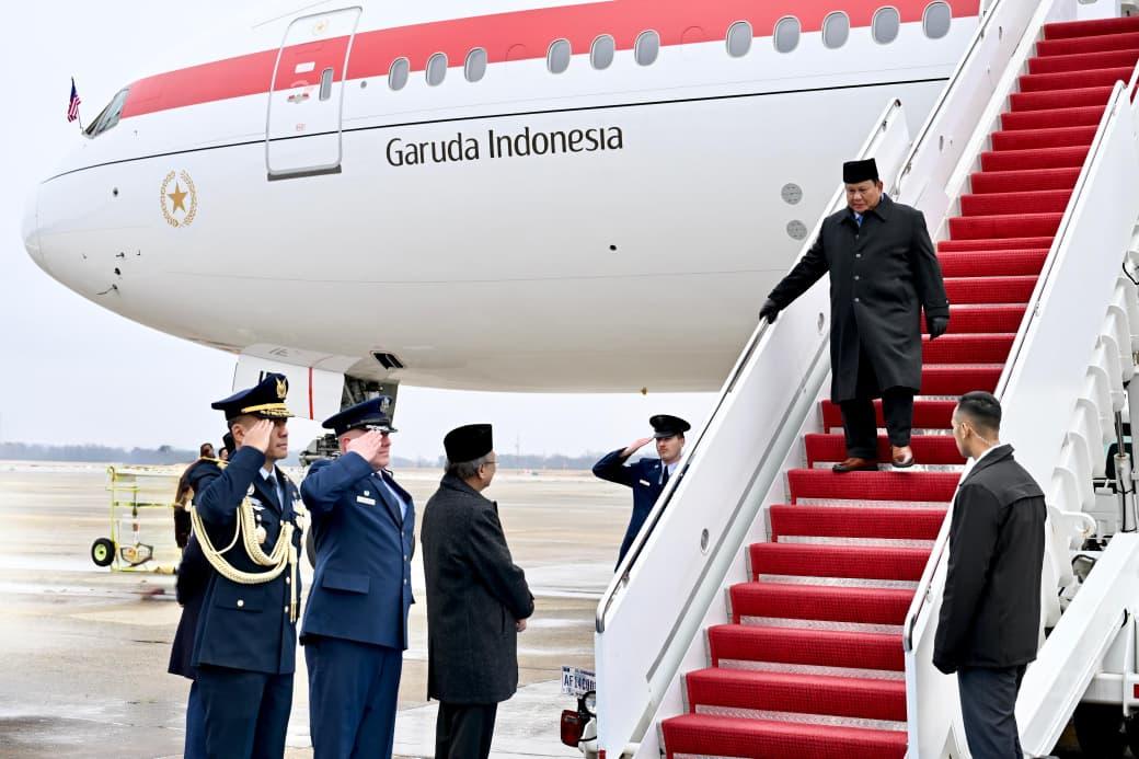 Tiba di AS, Presiden Prabowo Akan Bertemu Presiden Trump Guna Perkuat Hubungan Bilateral Tiba di AS, Presiden Prabowo Akan Bertemu Presiden Trump Guna Perkuat Hubungan Bilateral
