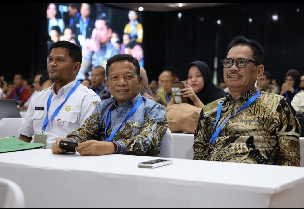 Fokus Penanganan Darurat Sampah, Sekda Kota Bekasi Arahkan Akselerasi Penyelesaian Sampah di Kota Bekasi