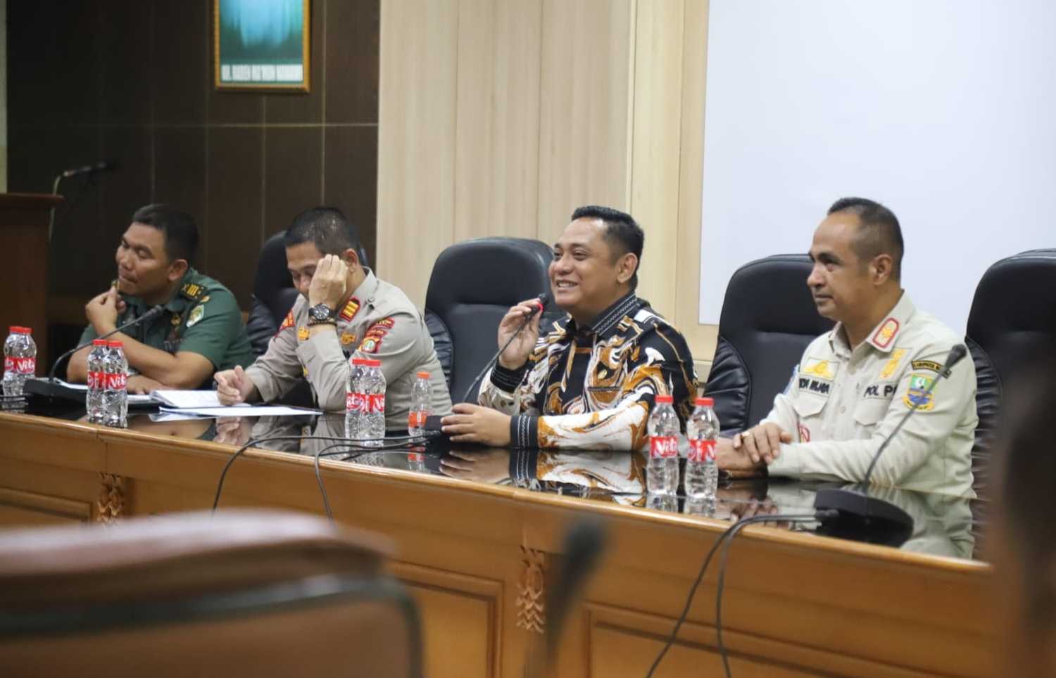 Plt Bupati Bekasi : Kesiapan Pedagang Jadi Kunci Kelancaran Relokasi Pasar Tumpah SGC