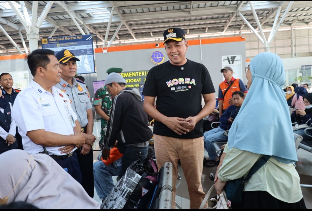 H-1 Lebaran, Tri Adhianto: Hampir 60% Warga Kota Bekasi Mudik, Sisanya “Pemain Inti” H-1 Lebaran, Tri Adhianto: Hampir 60% Warga Kota Bekasi Mudik, Sisanya “Pemain Inti”