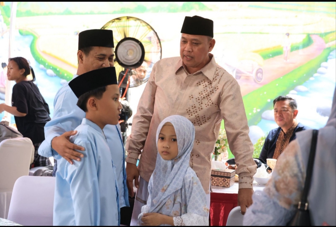 Wali Kota Bekasi Gelar Open House Hari Pertama Lebaran, Pererat Silaturahmi dengan Warga