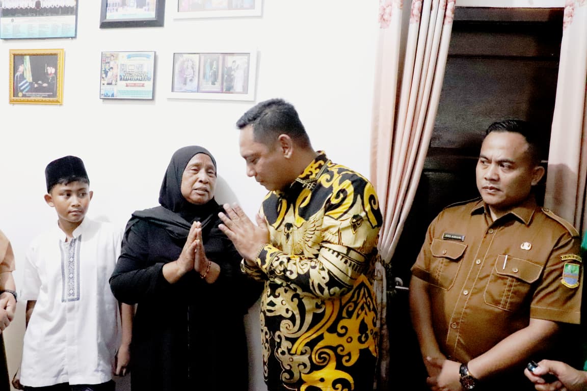 KRL Tabrakan dengan Argo Bromo, Tiga Warga Kabupaten Bekasi Meninggal Dunia