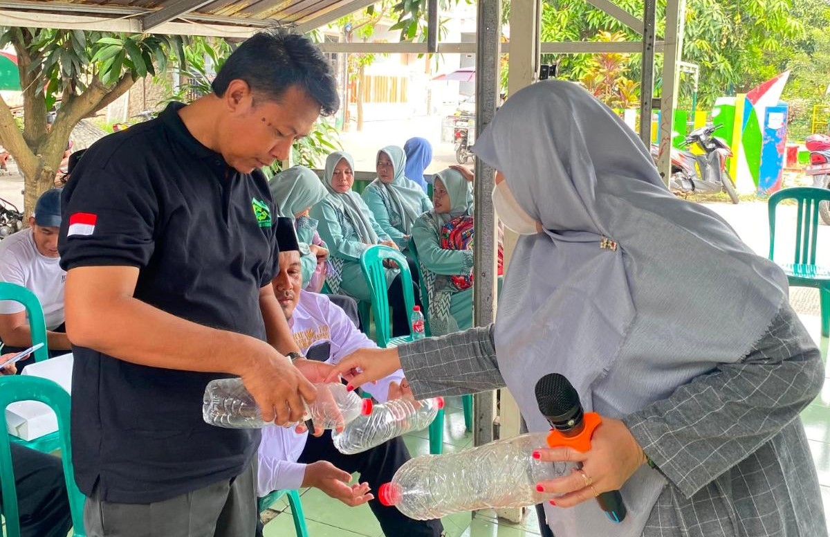 Instruksi Bupati Bekasi 2026, Setiap RW Diwajibkan Miliki Bank Sampah