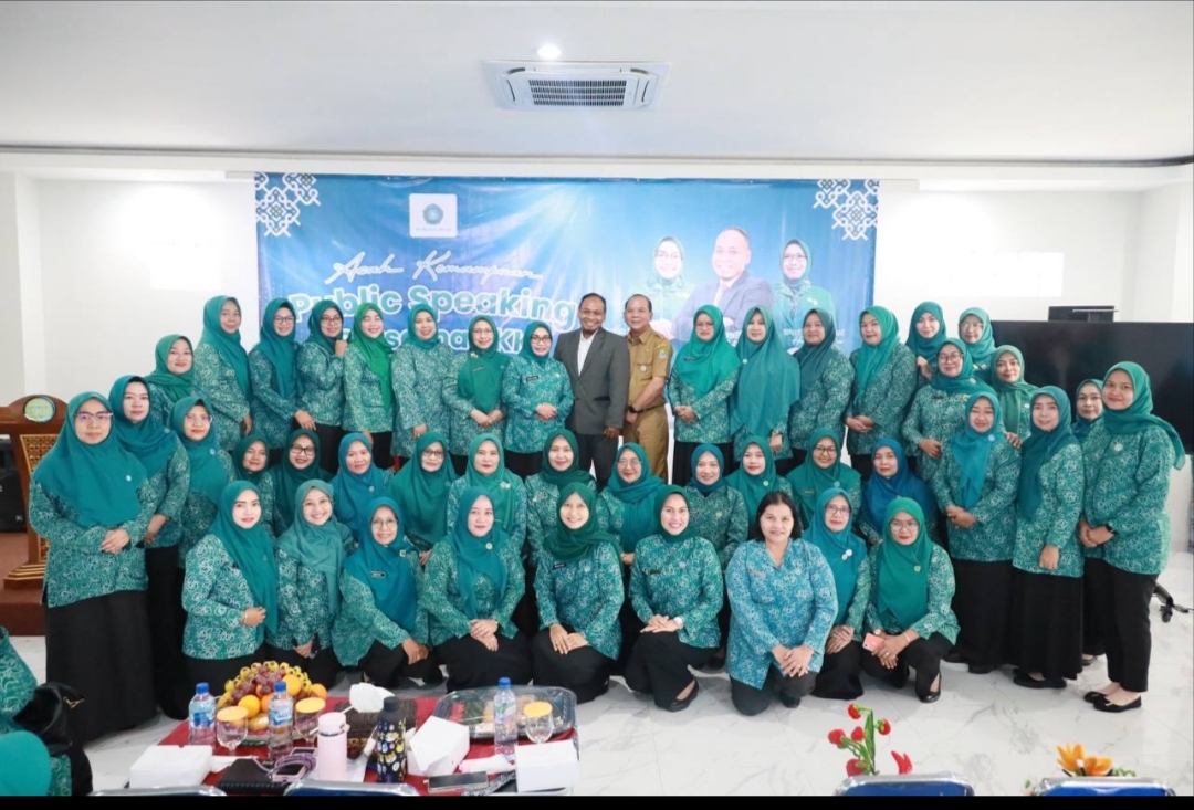 PKK Kota Bekasi Gelar Seminar Asah Kemampuan Public Speaking