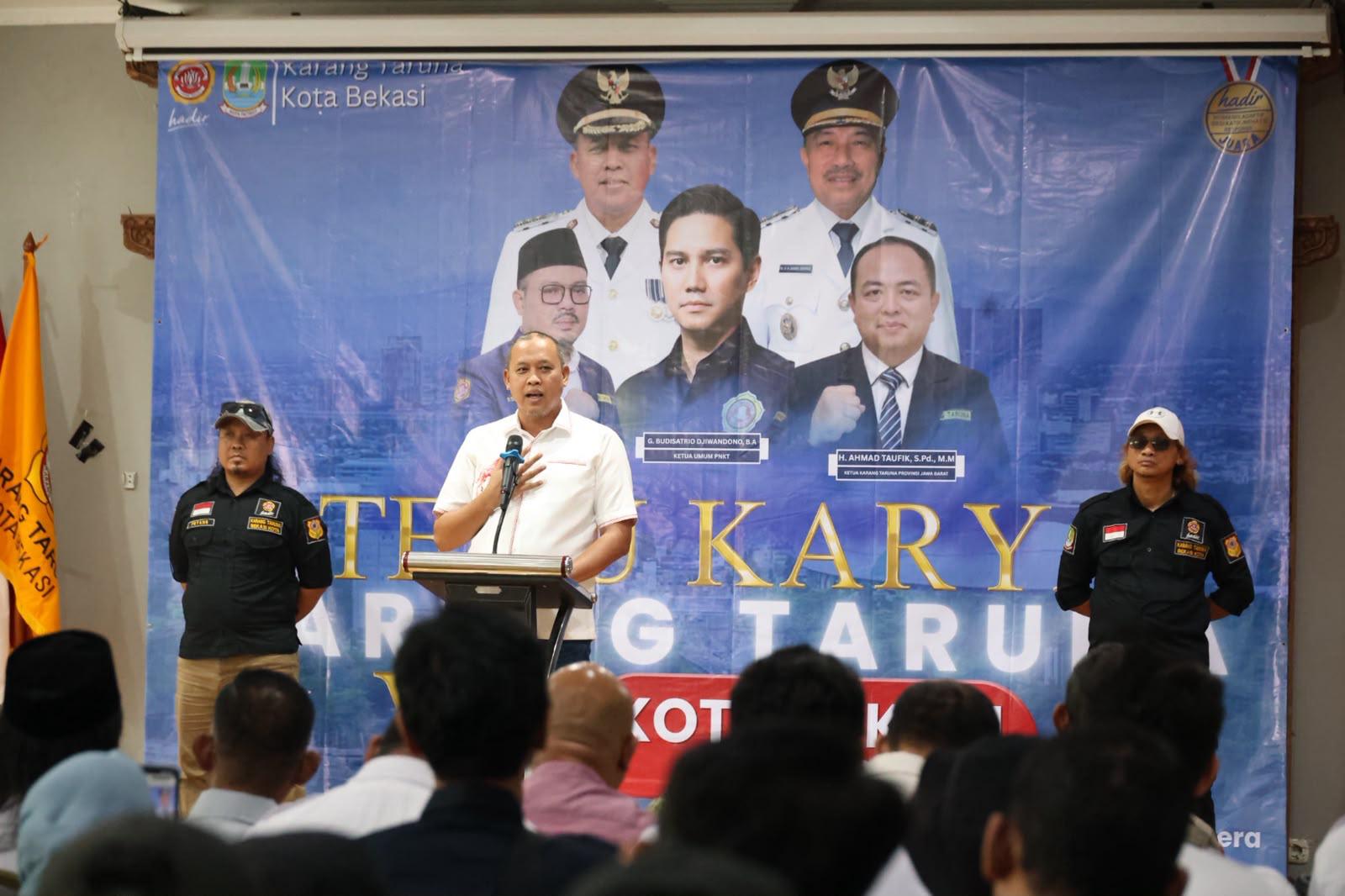 Wali Kota Bekasi Buka Temu Karya Karang Taruna VII Kota Bekasi, Pentingnya Pembangunan SDM Seimbang dengan Infrastruktur Wali Kota Bekasi Buka Temu Karya Karang Taruna VII Kota Bekasi, Pentingnya Pembangunan SDM Seimbang dengan Infrastruktur
