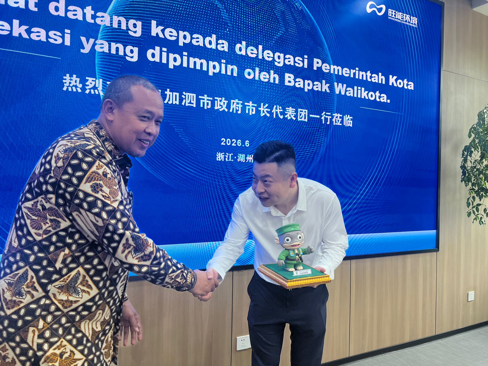 Wali Kota Bekasi Minta Wangneng Prioritaskan Tenaga Kerja Lokal Pada Proyek PSEL