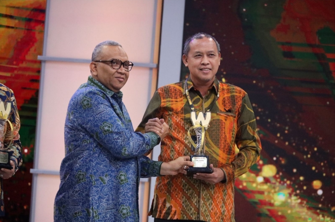 Pemkot Bekasi Raih Warta Kota Awards 2026, Tri Adhianto: Motivasi untuk Terus Bekerja Lebih Baik Pemkot Bekasi Raih Warta Kota Awards 2026, Tri Adhianto: Motivasi untuk Terus Bekerja Lebih Baik