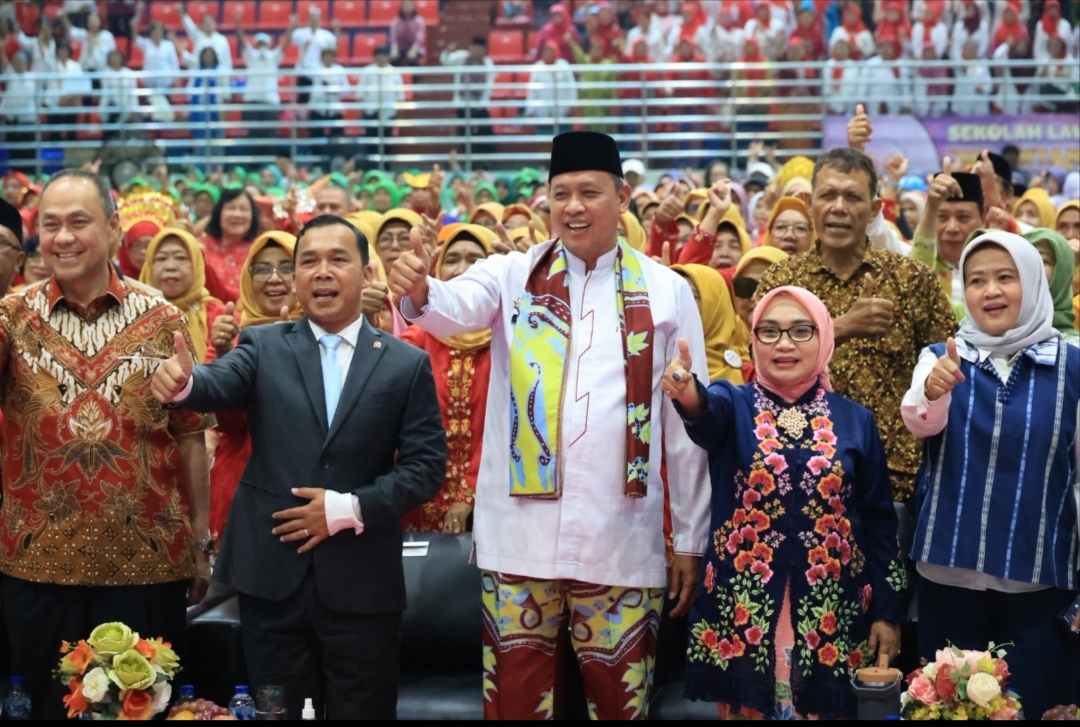 Tri Adhianto Dorong Lansia Aktif dan Bahagia Melalui Kriyaan Lansia Kota Bekasi 2026 Tri Adhianto Dorong Lansia Aktif dan Bahagia Melalui Kriyaan Lansia Kota Bekasi 2026