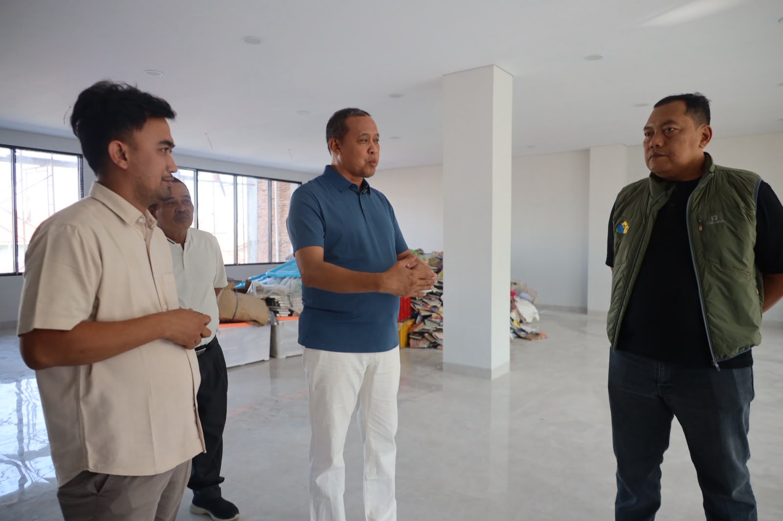 Dari Aspirasi Anak Muda, Tri Adhianto Wujudkan Perpustakaan Modern Untuk Tingkatkan Literasi dan Kreatifktas