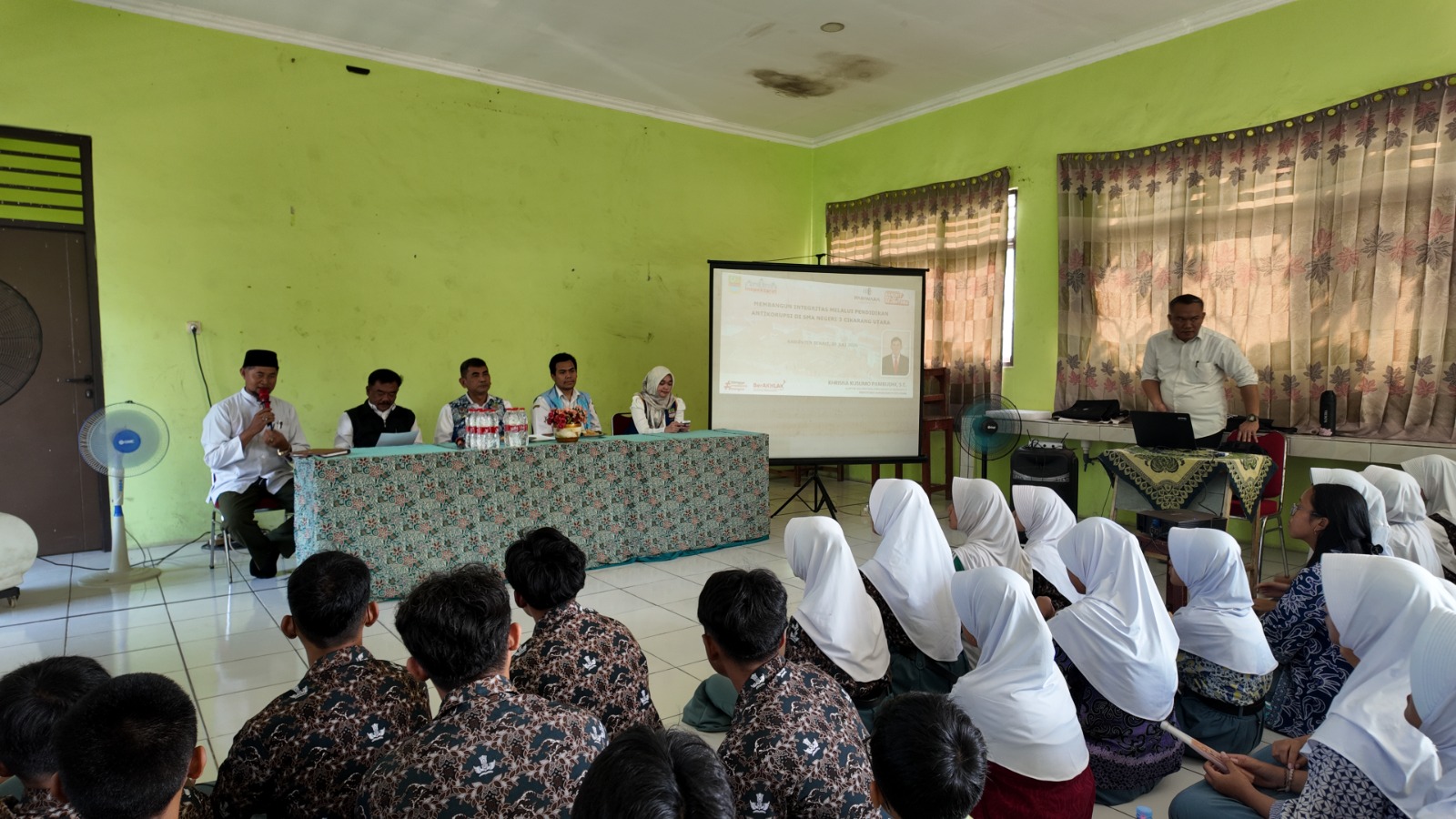 Inspektorat Tanamkan Nilai Antikorupsi kepada Pelajar SMAN 3 Cikarang Utara